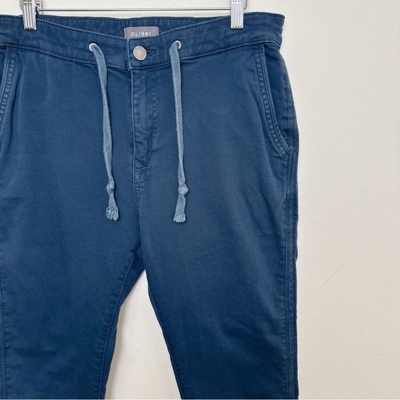 DL1961 Mens 31x30 Jay Blue Track Chino Zip Fly Pant - Picture 5 of 16